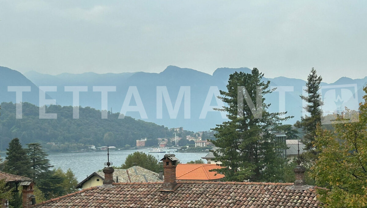 Tremezzo- apartment near the lake for sale