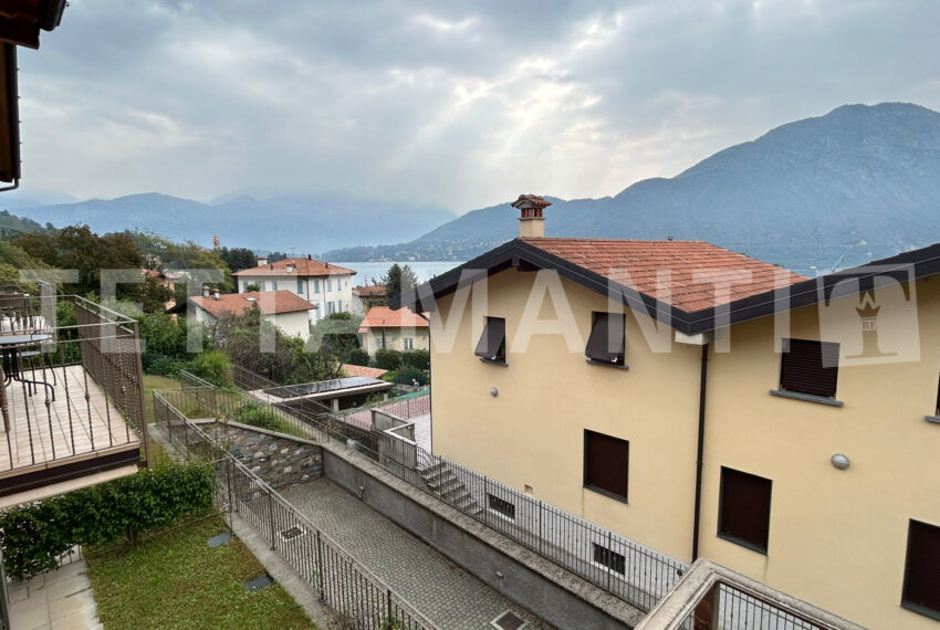 Tremezzo- apartment near the lake for sale