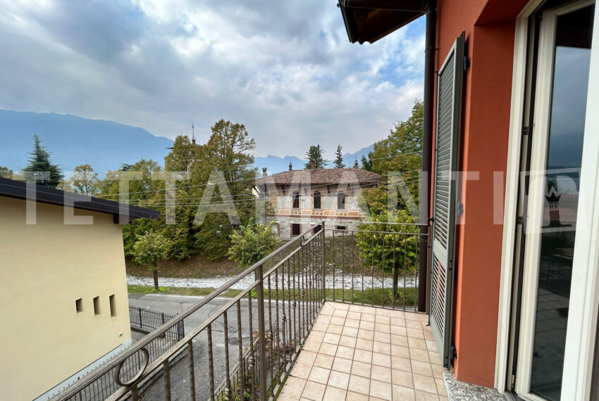 Tremezzo- apartment near the lake for sale