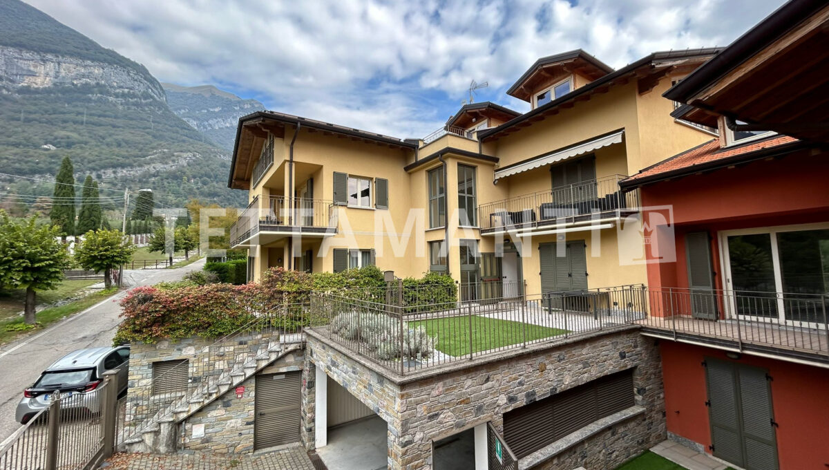 Tremezzo- apartment near the lake for sale