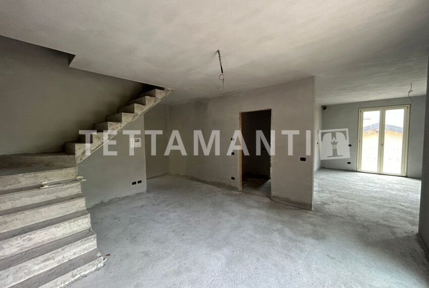 Tremezzo- apartment near the lake for sale