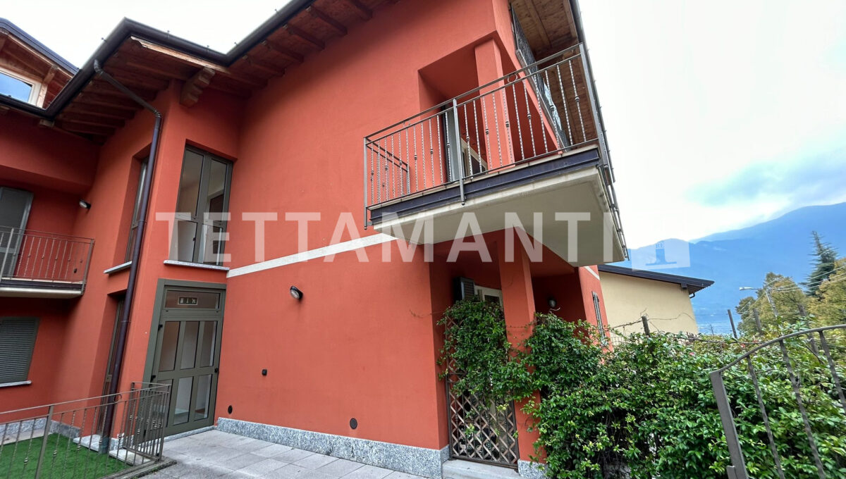 Tremezzo- apartment near the lake for sale