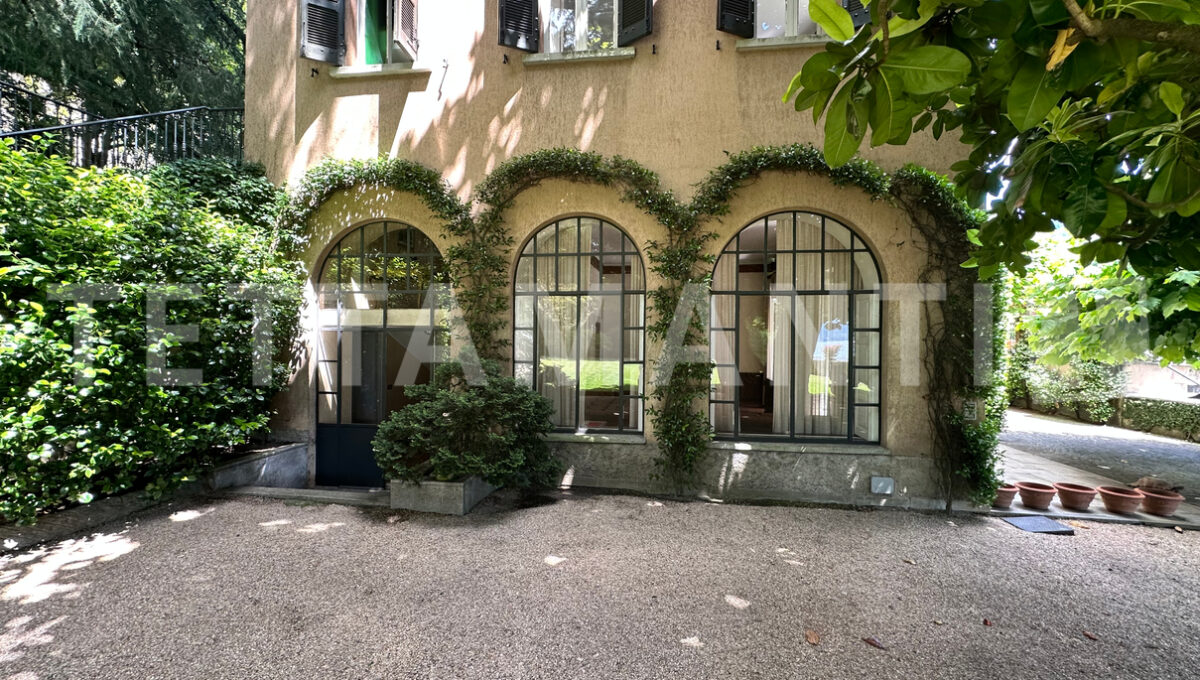 LAKE COMO VILLA FOR SALE