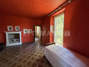 Lake Como - charming villa for sale