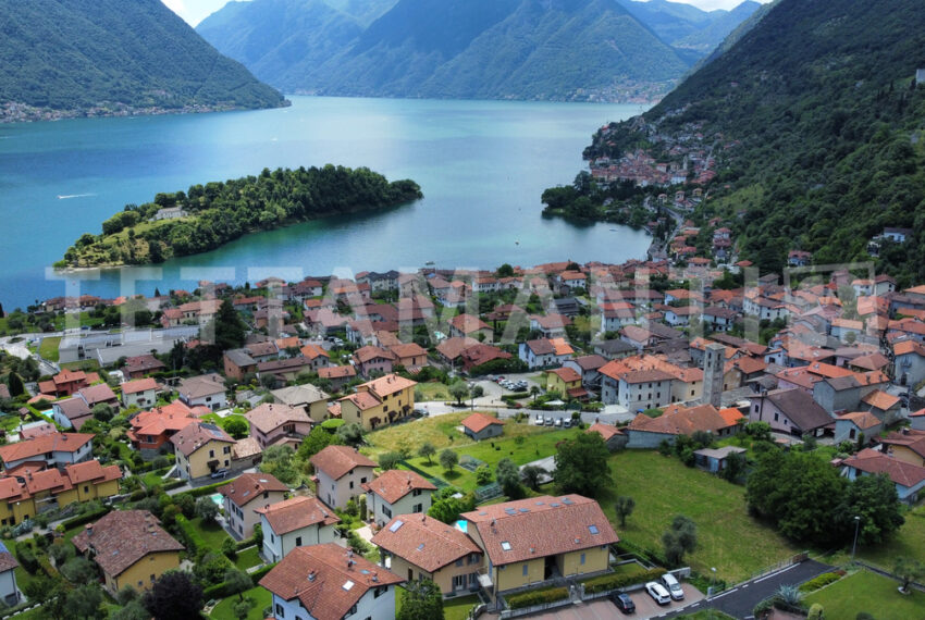 Building Land Ossuccio with Lake view