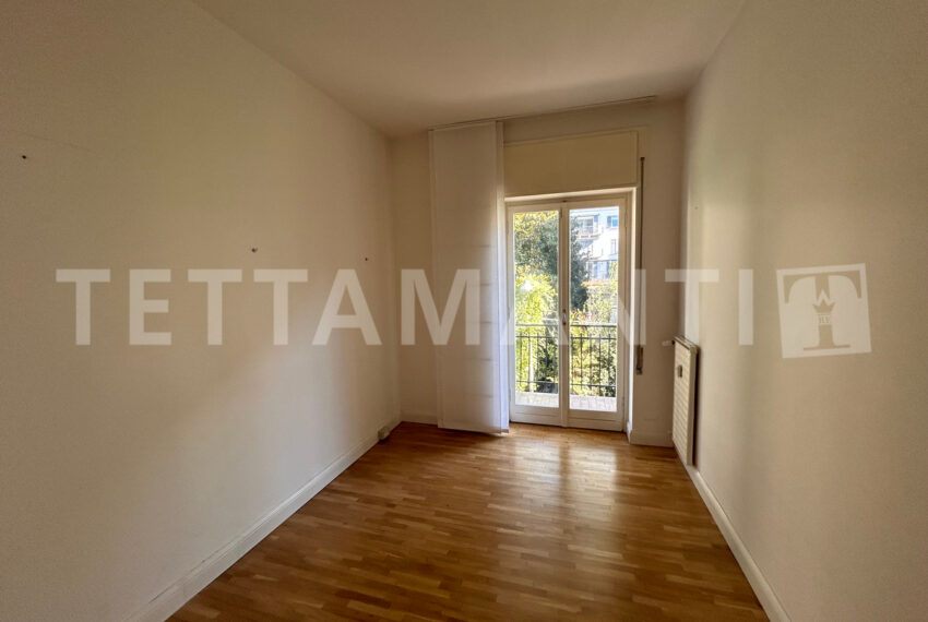 luxury apartment in como city