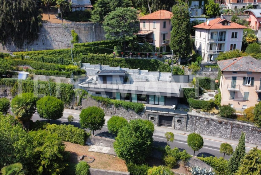 lake view como property