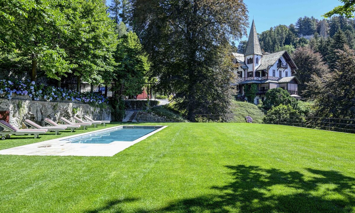 villa brunate for sale como lake