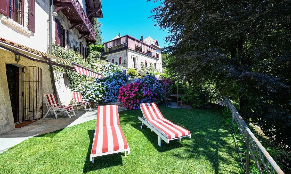 villa brunate for sale como lake