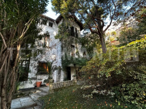 villa with wonderful garden lake como