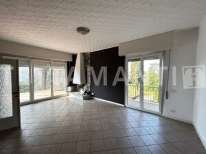 Lake Como villa for sale