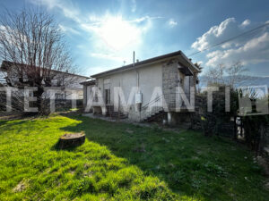 Lake Como villa for sale