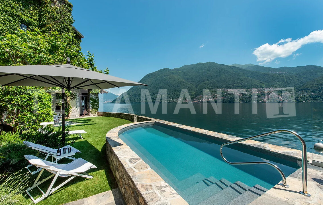 Lake Como for sale