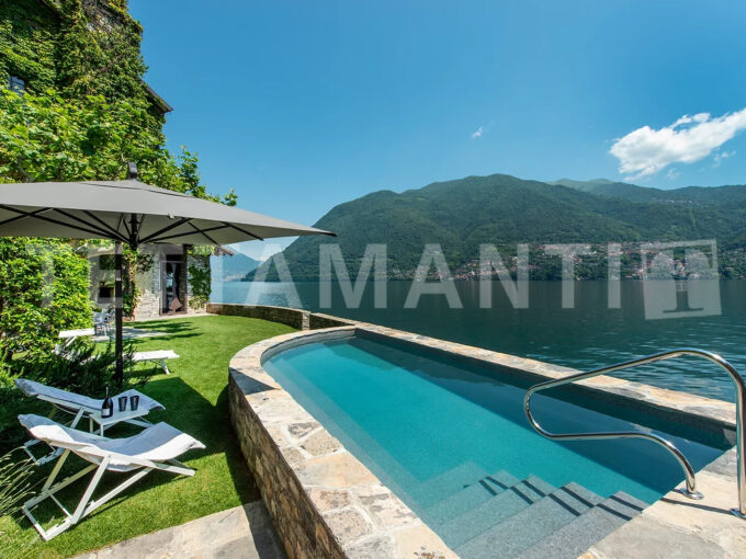 Lake Como for sale