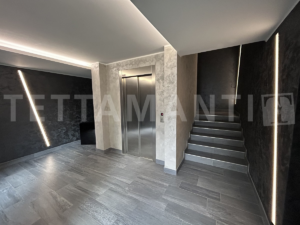 moltrasio-luxurious-penthouse-with-lake-view