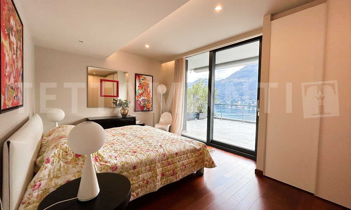 moltrasio-luxurious-penthouse-with-lake-view (18)