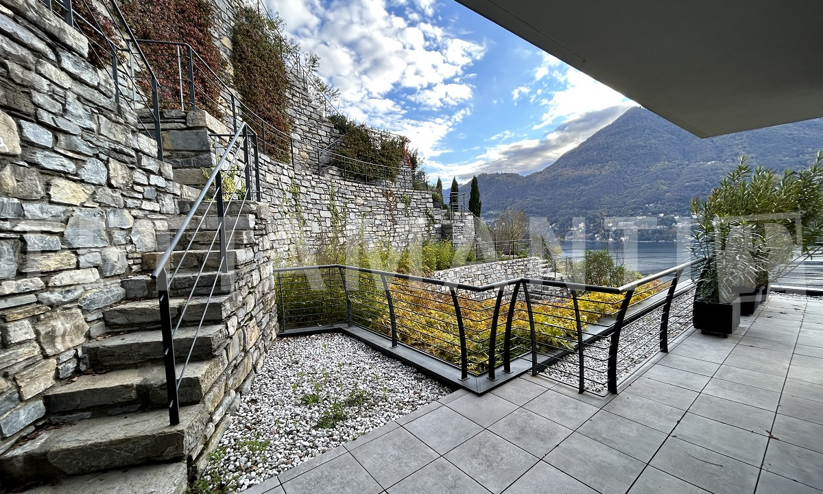 moltrasio-luxurious-penthouse-with-lake-view (20)
