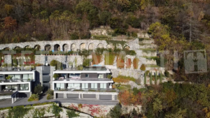 moltrasio-luxurious-penthouse-with-lake-view
