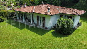 Carimate Elegant Villa for Sale