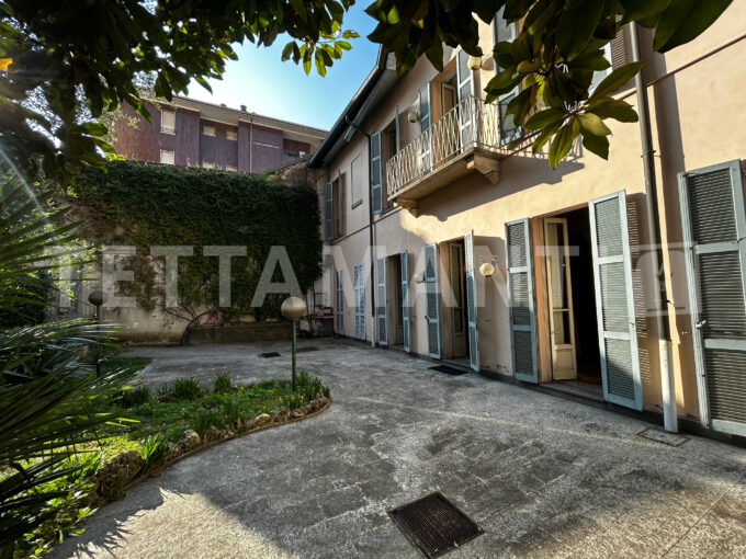 Villa in Como City Center
