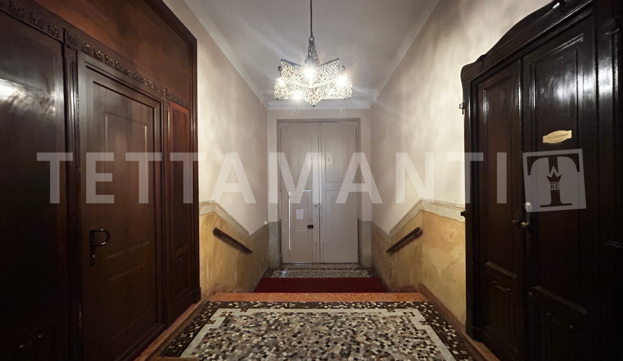 Lake Como Apartment for Sale