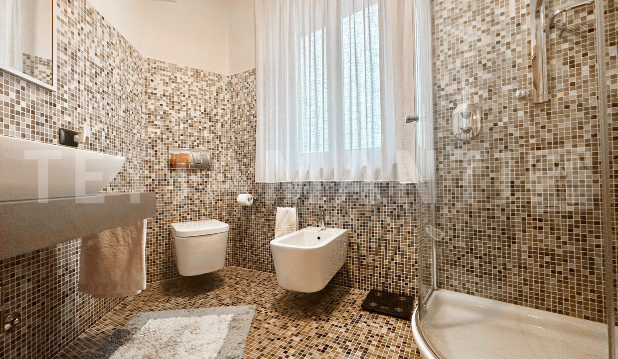 Modern Villa for Sale Como