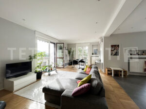 Como Elegant Panoramic Apartment