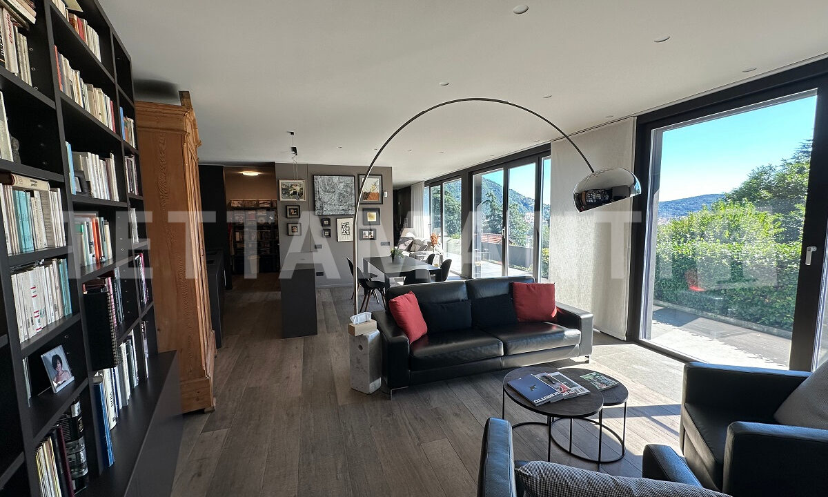 proprietà lago di como11