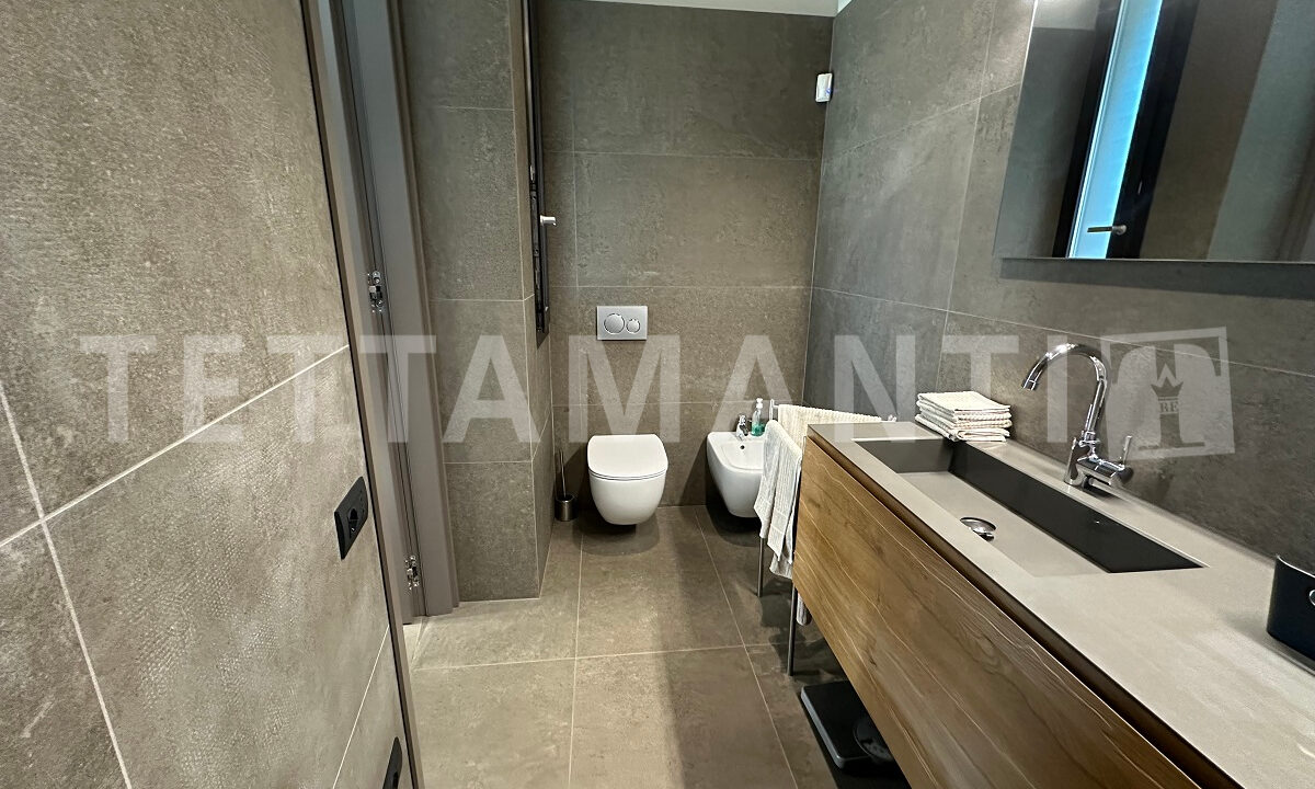 proprietà lago di como8