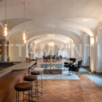 Apartment in historic villa