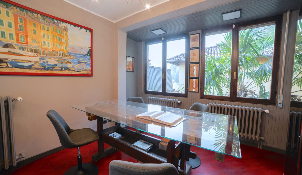 villa varenna fiumelatte15