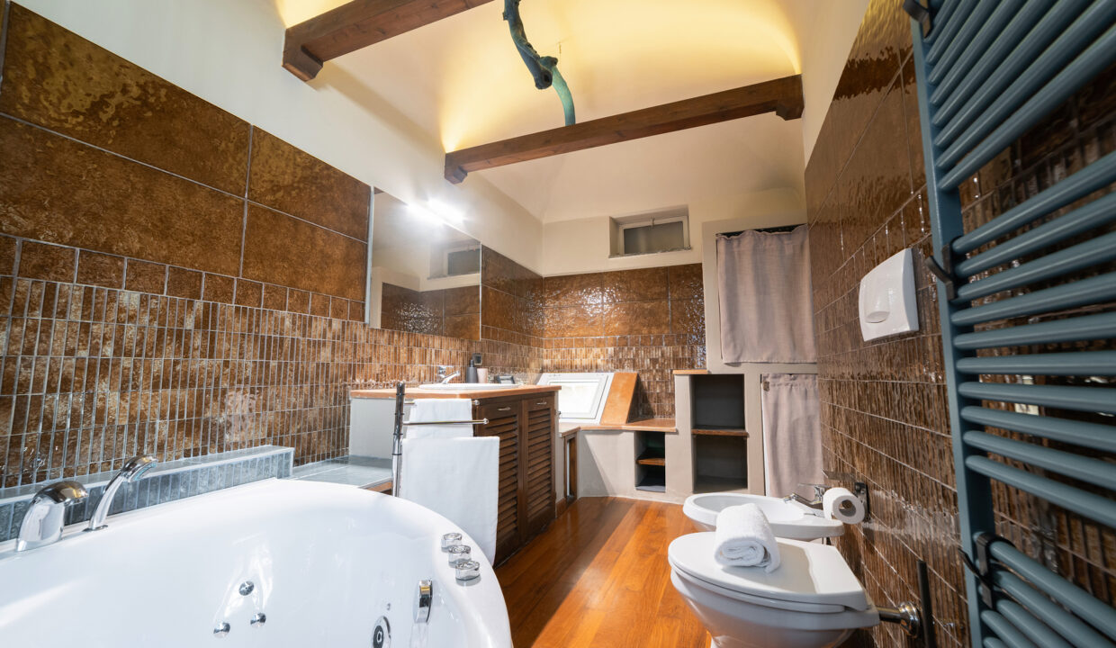 villa varenna fiumelatte23