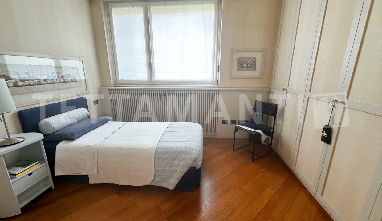 Como apartment with terrace 19